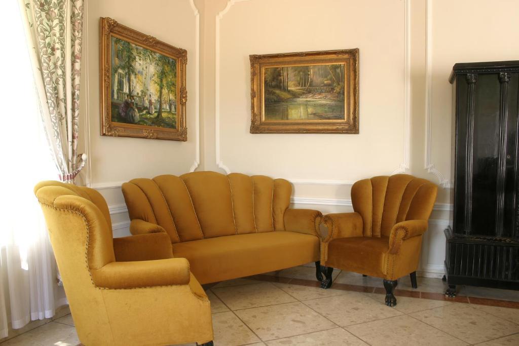 באלאטונספזד Sir David Balaton Castle Apartmanok מראה חיצוני תמונה