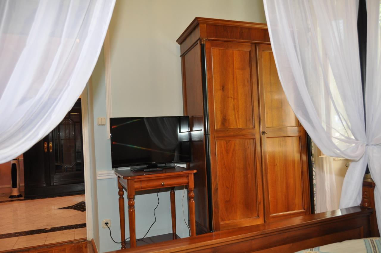 באלאטונספזד Sir David Balaton Castle Apartmanok מראה חיצוני תמונה